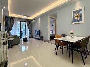 R&F 2R1B Boutique Homestay By Han Lin Vacation rental in Johor Bahru