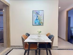R&F Korean Style Full Seaview 3R2B By Han Lin Apartment in Johor Bahru