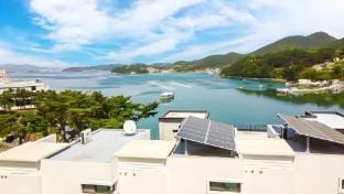 Tongyeong Botongui Naldeul Pension Bed and Breakfast in South Korea