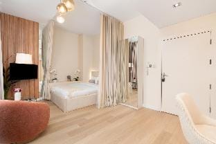 Studio Haven | Massive Terrace | Heart of the City Apartment in Dubai