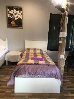 By Nok Accommodation Suan Pun Sook Wang Nam Khiao (Ruen Singkhorn) Vacation rental in Laos