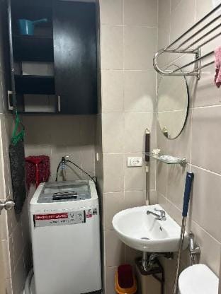 House of Laurie-El Apartment in Mandaluyong