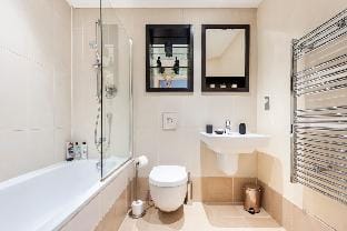 Cozy Apt In Central Leeds Apartment in Leeds