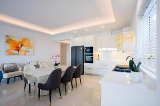 Hua Hin Beachfront Apartments Apartment in Nong Kae
