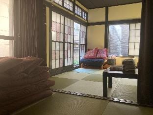 Spacious house in Tokyo, available for long term . Vacation rental in Yokohama