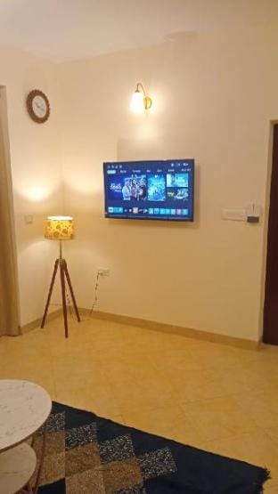 Spacious 2 bedroom pool view | 5 kms from beach Vacation rental in Goa, India