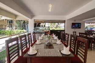 Spacious 2 bedroom pool view | 5 kms from beach Vacation rental in Goa, India