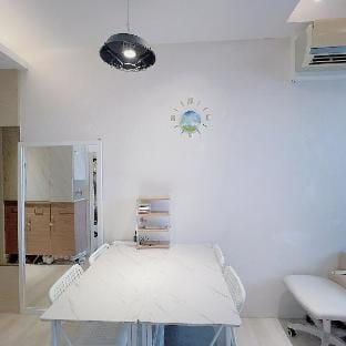 西門町YY ART house 1～7人房 好時光（捷運650m）Ximen MRT 시먼딩 Apartment in Taipei City