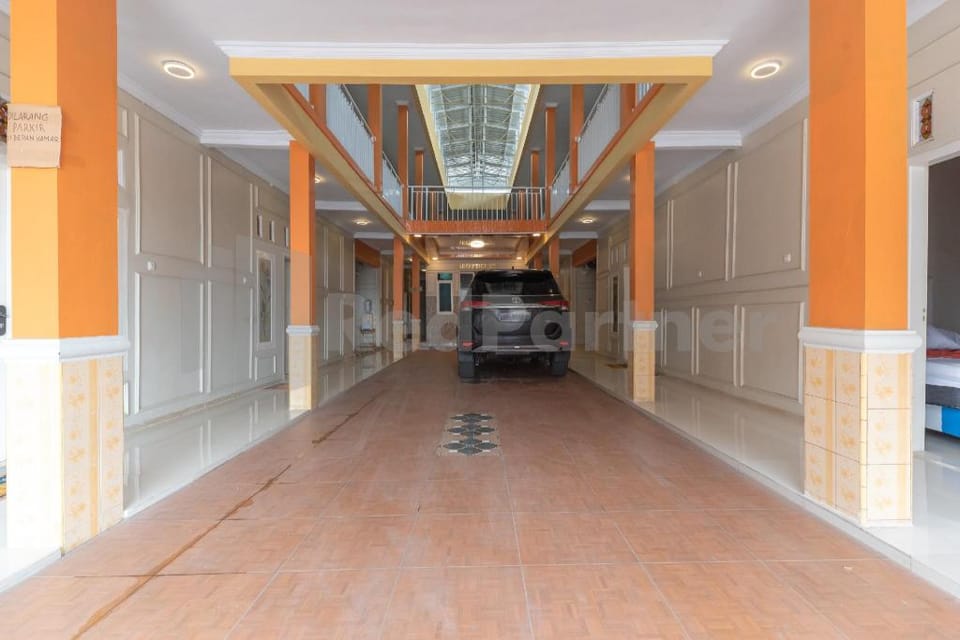 Rifal Inn Mitra RedDoorz Hotel in Indonesia