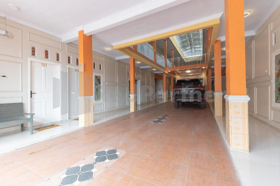 Rifal Inn Mitra RedDoorz Hotel in Indonesia