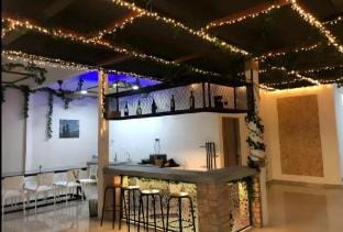 [36pax]D-Luxury[12room][Kids Pool][BBQ][K-Box] Vacation rental in Port Dickson
