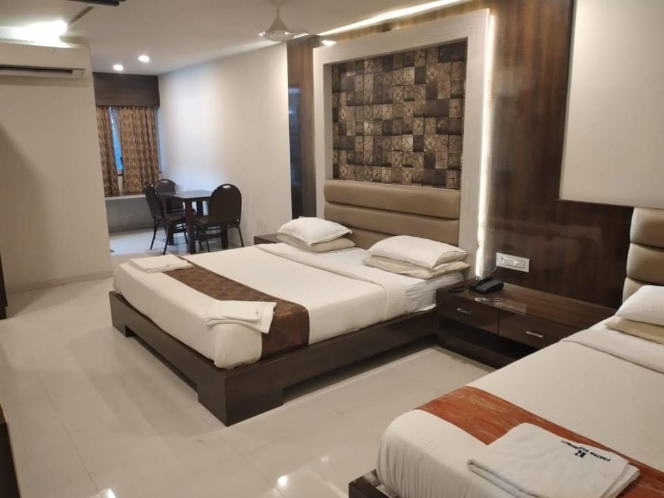 Pratap Residency Hotel in Karnataka