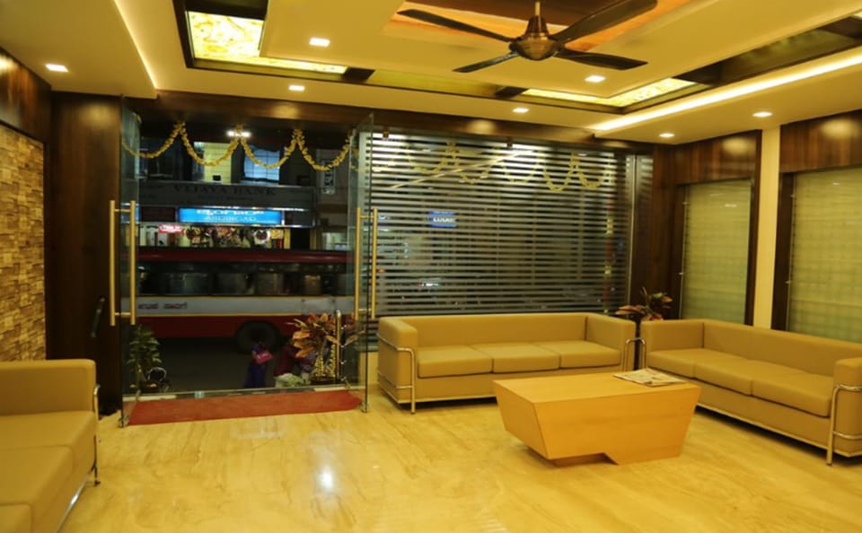 Pratap Residency Hotel in Karnataka