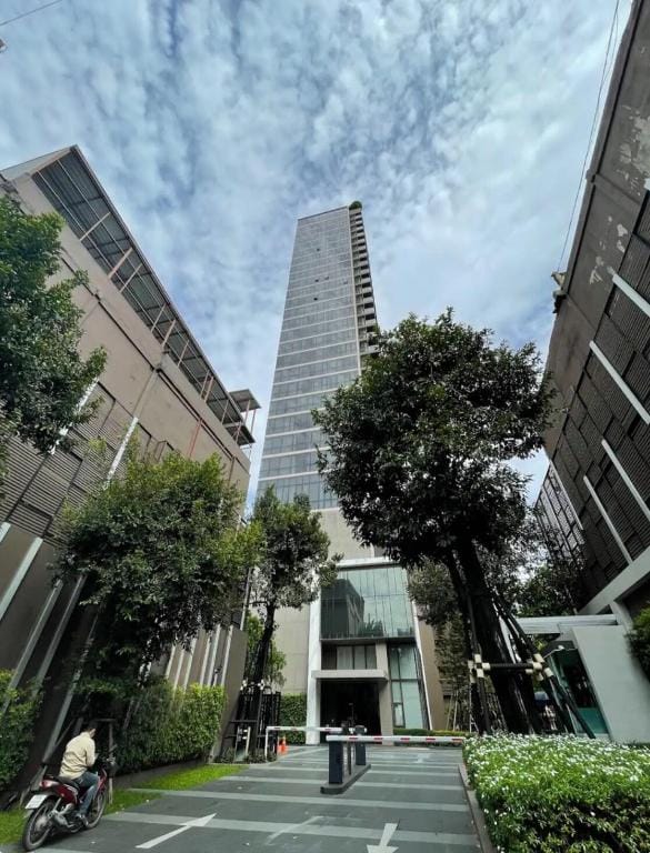 S71-72、BTS高级住宅公寓 Apartment in Bangkok