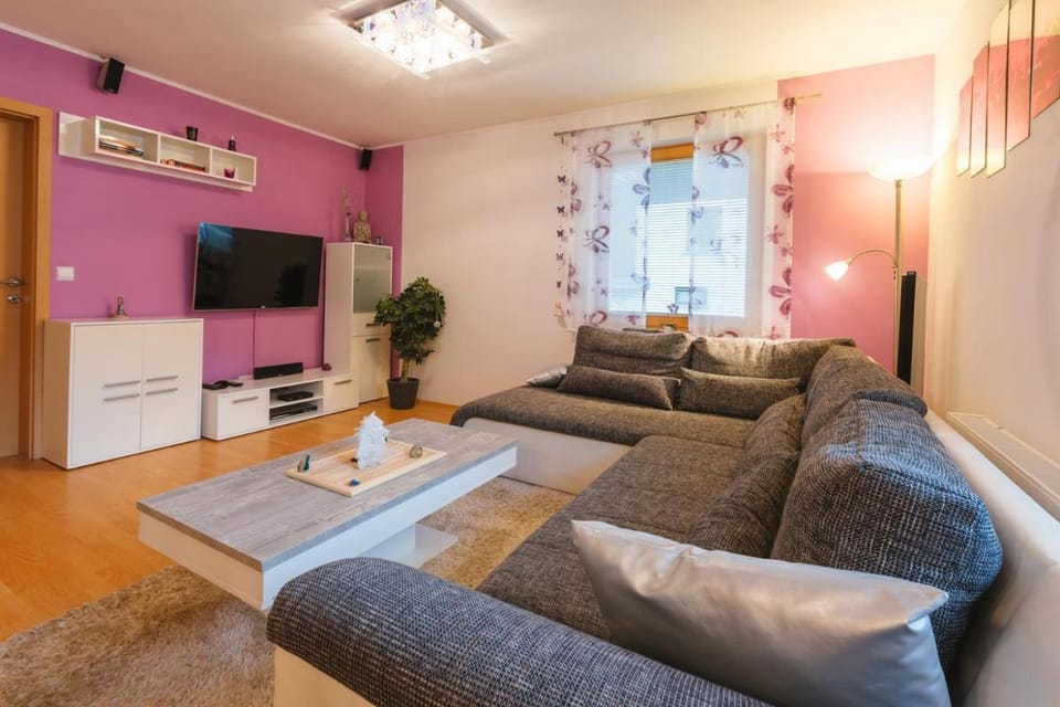 APARTMENTS LAKE BOHINJ MEDJA  Vacation rental in Slovenia