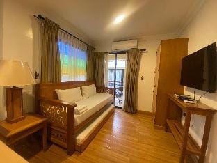 Club Balai Isabel Sampaloc Standard Room Apartment in Tagaytay