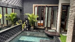 Tiny villa Kerobokan Seminyak, Bali Vacation rental in Mengwi
