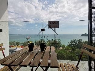 PD D'Wharf Duplex 5 - 270° Seaview (Up To 12 Pax) Apartment in Port Dickson