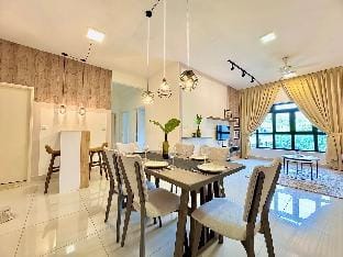 Trion Suite 3br【Legoland ᛫ Medini】Netflix 815 Apartment in Johor