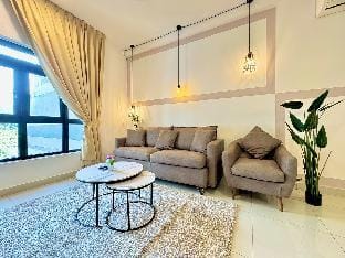 Trion Suite 3br【Legoland ᛫ Medini】Netflix 815 Apartment in Johor