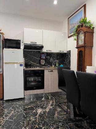 Luxury Apartments - Mestre, Venice Apartment in Venice