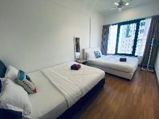 [Georgetown Citycentre]2BRMacalister8pax Apartment in George Town