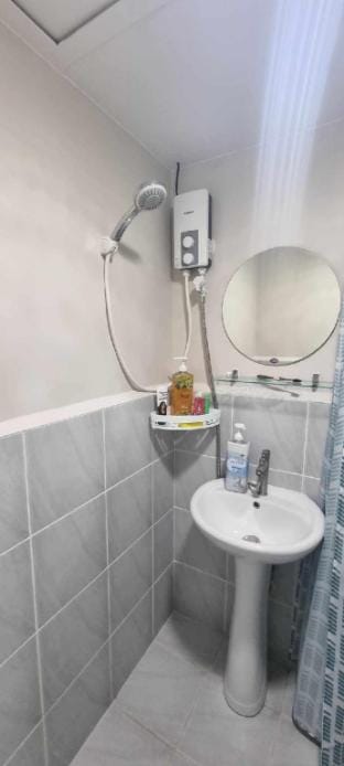 Ohana Suites Lapu-Lapu City Condo Staycation Apartment in Lapu-Lapu City