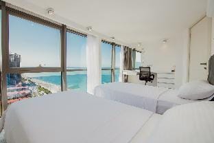Panorama Mountain and Sea view Apartment in Batumi