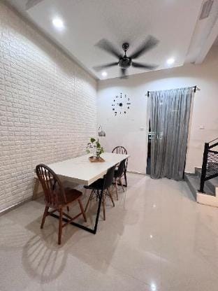 RoomAH Sura Damai. Vacation rental in Terengganu, Malaysia