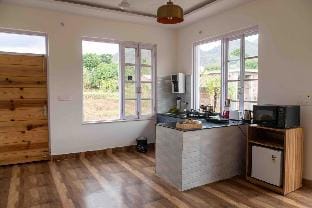 Hibiscus: Two Full Bedroom Apartment Apartment in Uttarakhand