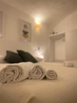 BADRI Room 1  Apartment in Bari