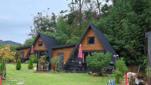 Chodang-gane-gil Pension Building 2 (Degas' House) Vacation rental in South Korea