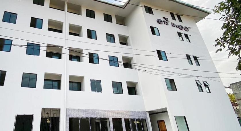 Aree Place ( Family Room ) Apartment in Chiang Mai