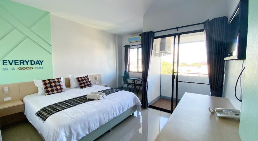 Aree Place ( Family Room ) Apartment in Chiang Mai
