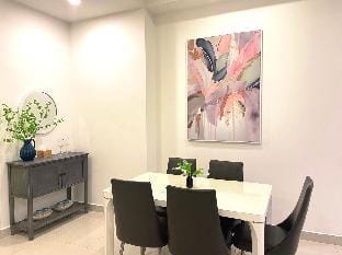 The Sun Avenue - FAMINGO Apartment Apartment in Ho Chi Minh City