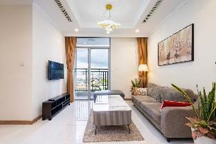 Landmark 3 building with cozy furniture 2 bedrooms Vacation rental in Ho Chi Minh City