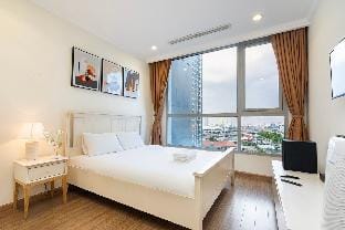 Landmark 3 building with cozy furniture 2 bedrooms Vacation rental in Ho Chi Minh City