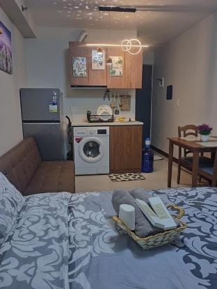 Laughtale  Apartment in Lapu-Lapu City