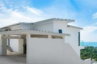 Apple Chaweng Half Hill 3 Bedroom Pool Villa Villa in Ko Samui