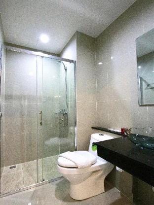 Hybritel Deluxe Seaview Apartment in Pattaya City