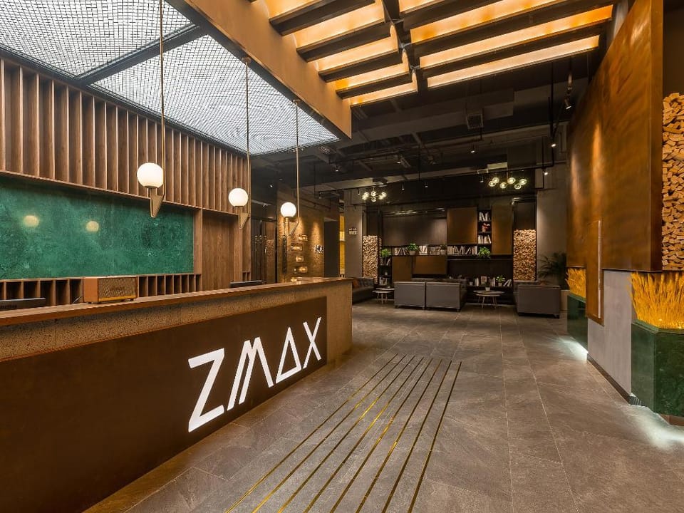 ZMAX满兮酒店佛山祖庙创意产业园店 Hotel in Guangzhou