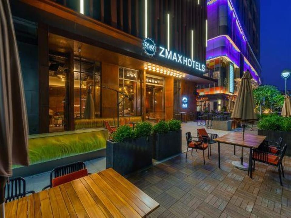 ZMAX满兮酒店佛山祖庙创意产业园店 Hotel in Guangzhou