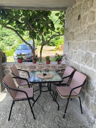 Rustic Stone House Vacation rental in Montenegro