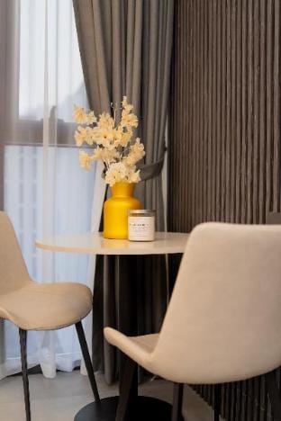 Ideal Studio Retreat in Aljada Apartment in Al Sharjah