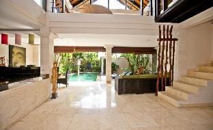Magnolia II Villa in North Kuta