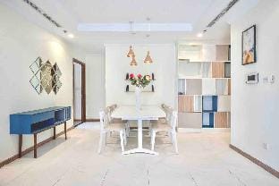 4 beds /3 bedrooms at Vinhome next to Landmark 81 Apartment in Ho Chi Minh City