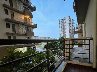 Kirishna kutir Apartment in Uttar Pradesh