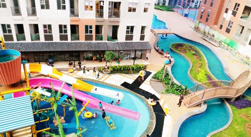 Transpark Juanda by 21 Room Hotel in West Java