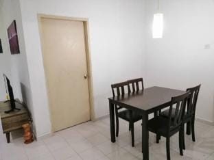 Budget staycation in Nilai Vacation rental in Negeri Sembilan, Malaysia