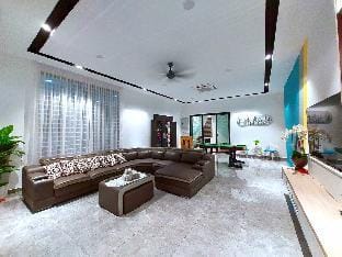 Good2Stay Villa (15-20pax 4R4B Private Pool) Villa in Malacca